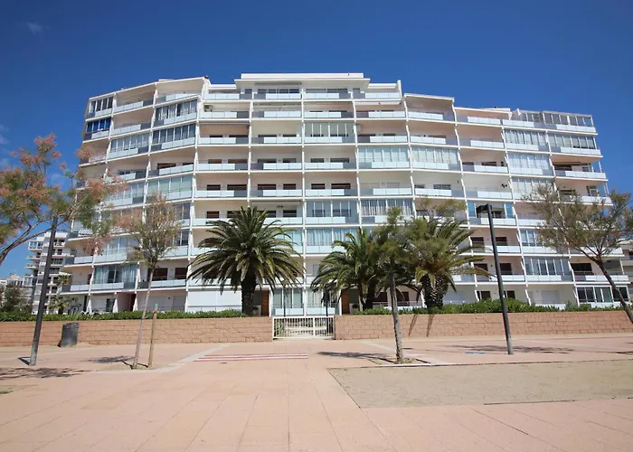 Moderno, Renovado Y Soleado Con Vistas Panoramicas Al Mar En Primera Linea De Playa - Es-228-100 *